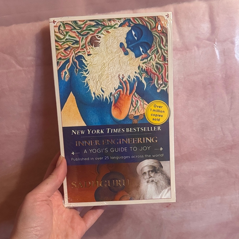 Inner Engineering: A Yogi's Guide to Joy Book